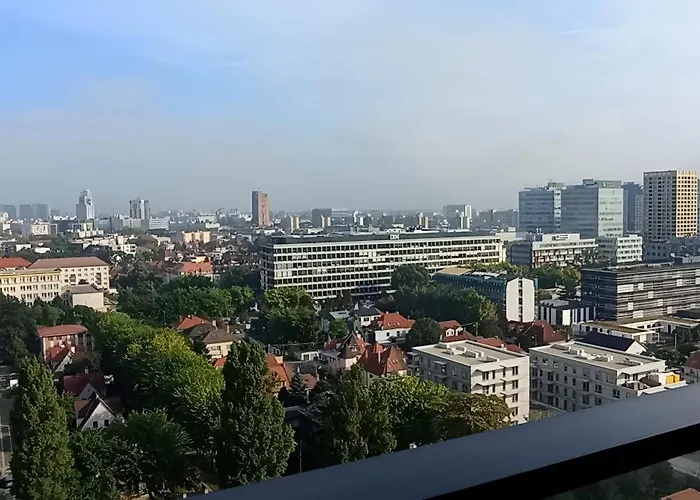 Luxurious Brand New Free Parking Apartament *