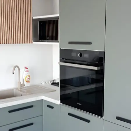 Apartamento Luxurious Brand New Free Parking